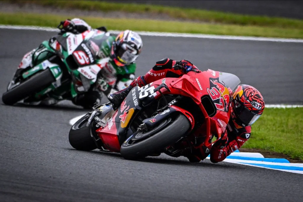 Augusto Fernandez racing in Mobility Resort Motegi for Japanese GP 2024