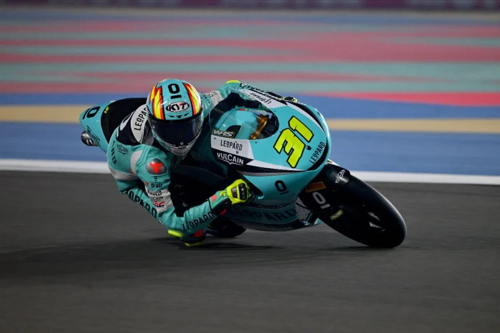 Adrian Fernandez, race in Moto 3 Qatar 2025
