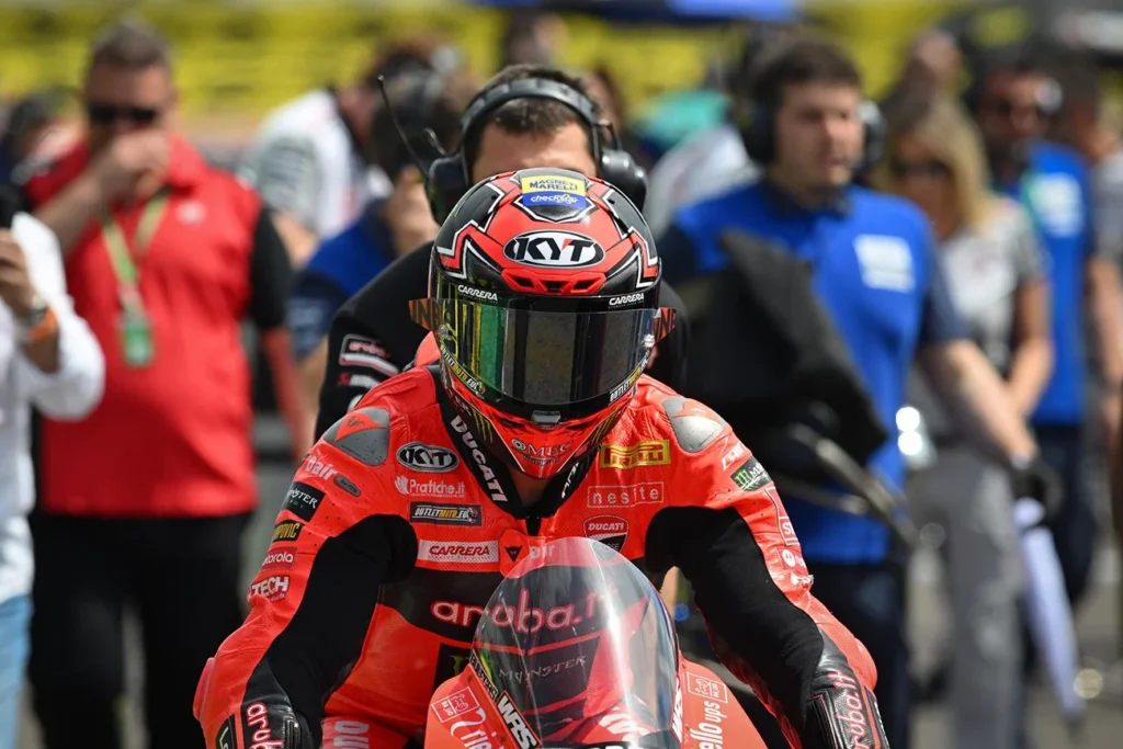 Bulega - Ready to Race