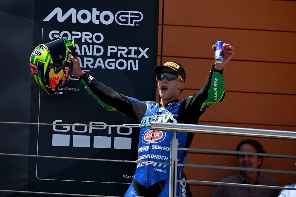 Diogo Moreira almost secured first place in Moto2 AragonGP