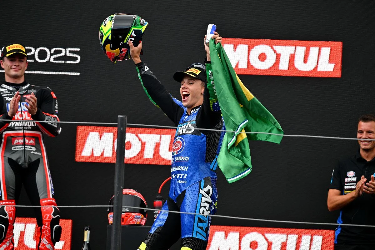 Diogo Moreira wins moto2 Assen, DutchGP 2025