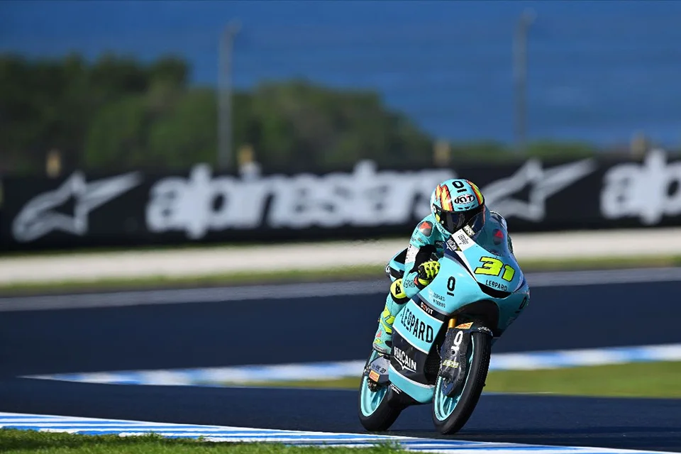 Adrian Fernandez, racing in Australian GP 2025