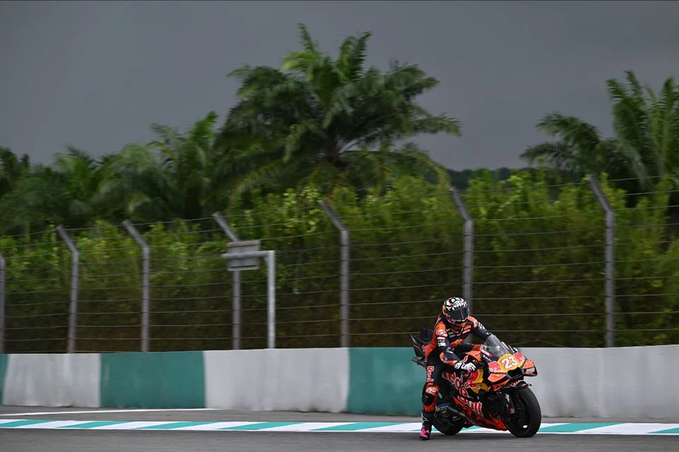 Enea Bastianini, racing in Malaysia GP 2025