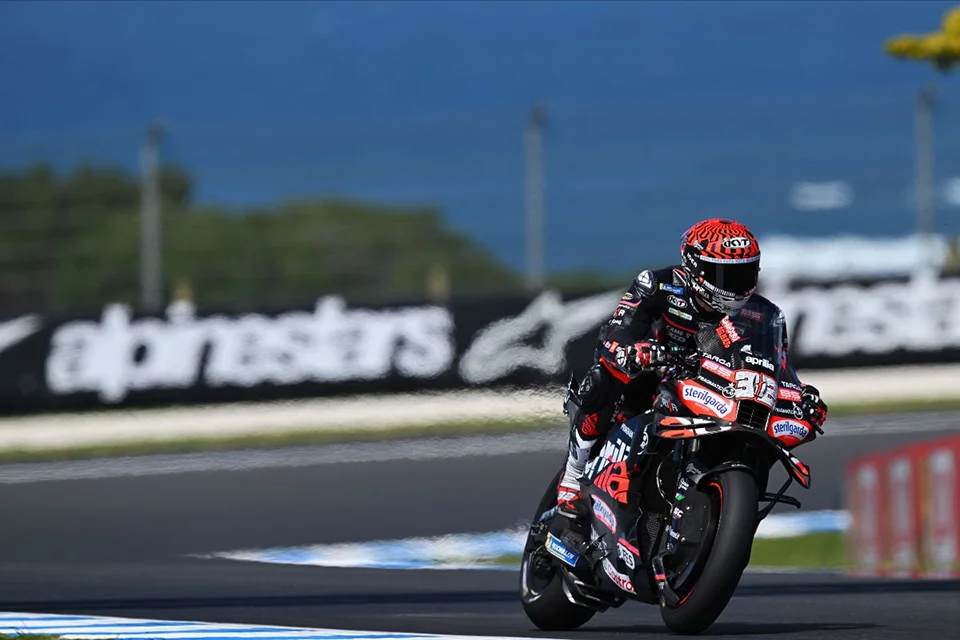Lorenzo Savadori, racing in Australian GP 2025