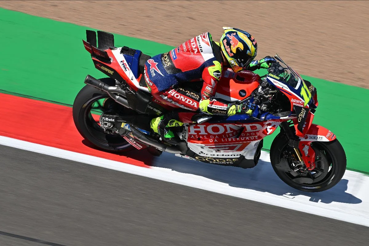 Diogo Moreira racing on British GP 2026